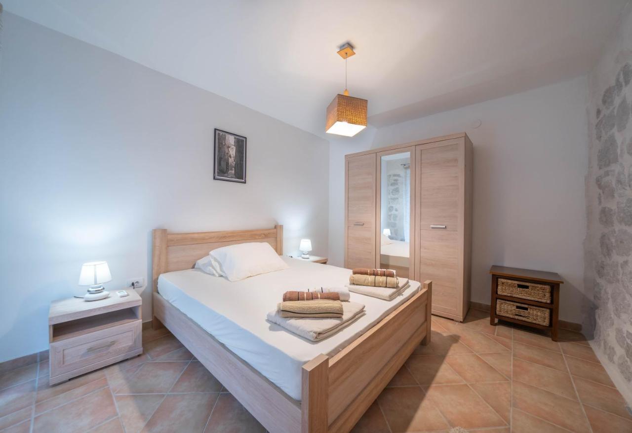 Villa Amfora Lipci Esterno foto